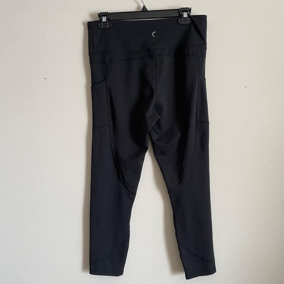 Zyia Active Black Pocket Light n Tight Hi Rise 7/8 legging - Picture 4 of 7